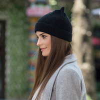 Urocze kocie uszy damska czapka zimowa zimowa jesień czarny szary czapka z dzianiny dla dziewczyny pani ciepłe miękkie szydełkowe Skullies czapki 3